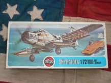 images/productimages/small/Skyraider Airfix M.oud.jpg